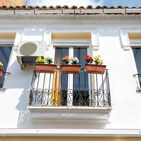 Bel Appartement Rustique Au Coeur D'Alicante Exterior photo